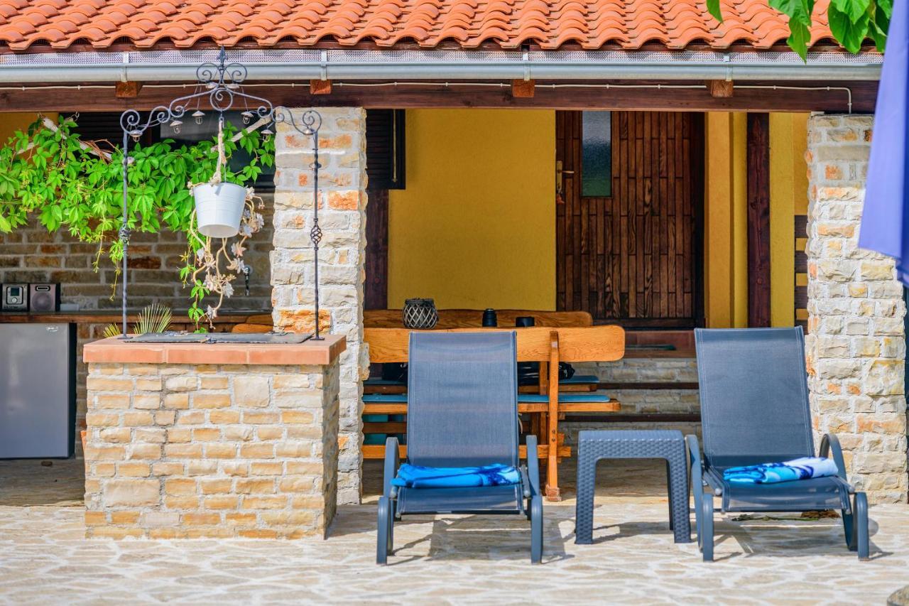 Вилла Sunny House Smokovic Экстерьер фото